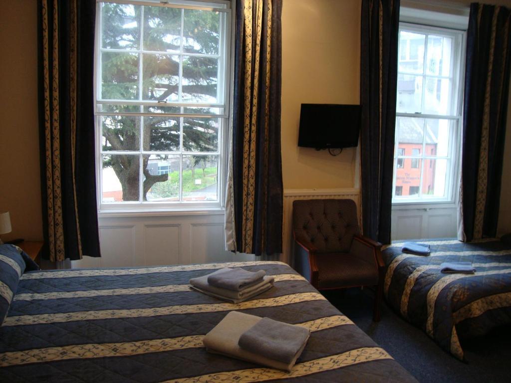 Clock Tower Hotel Exeter Room photo