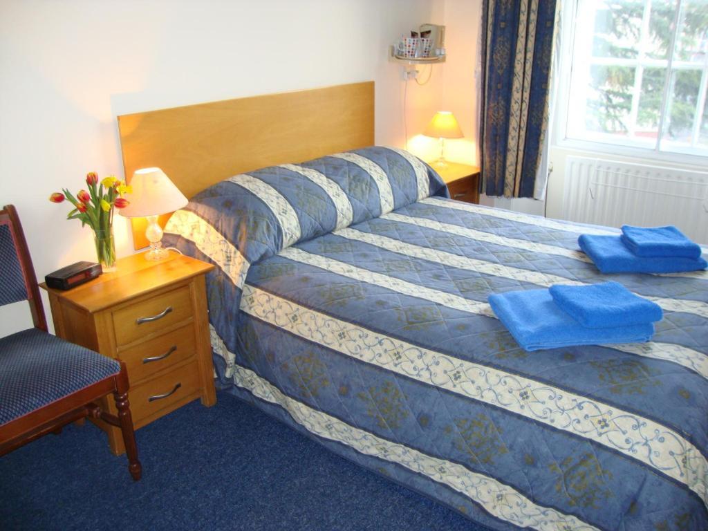 Clock Tower Hotel Exeter Room photo